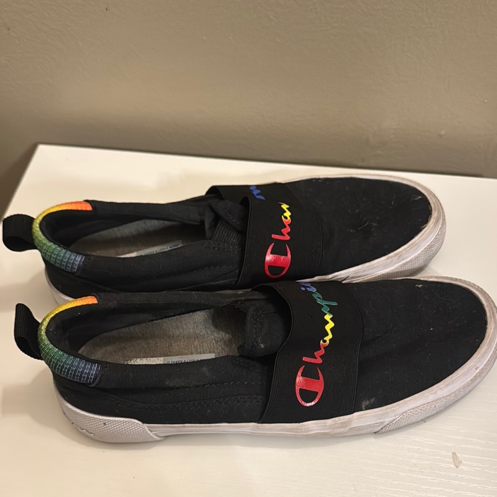 Champion Black Sneakers Sleek Design Athletic